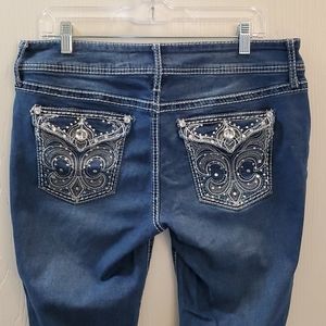 Apt 9 embellished buttoned pocket jeans